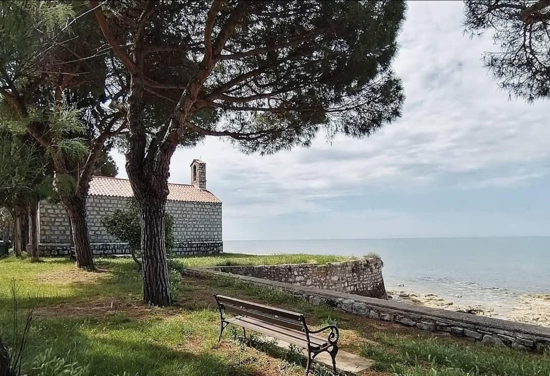 Apartments Eliva Ουμάγκ Εξωτερικό φωτογραφία