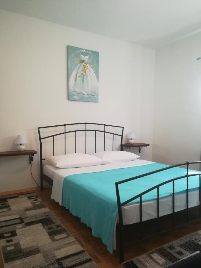 Apartments Eliva Ουμάγκ Εξωτερικό φωτογραφία