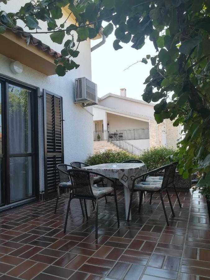 Apartments Eliva Ουμάγκ Εξωτερικό φωτογραφία