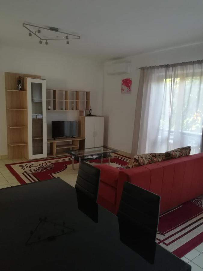 Apartments Eliva Ουμάγκ Εξωτερικό φωτογραφία