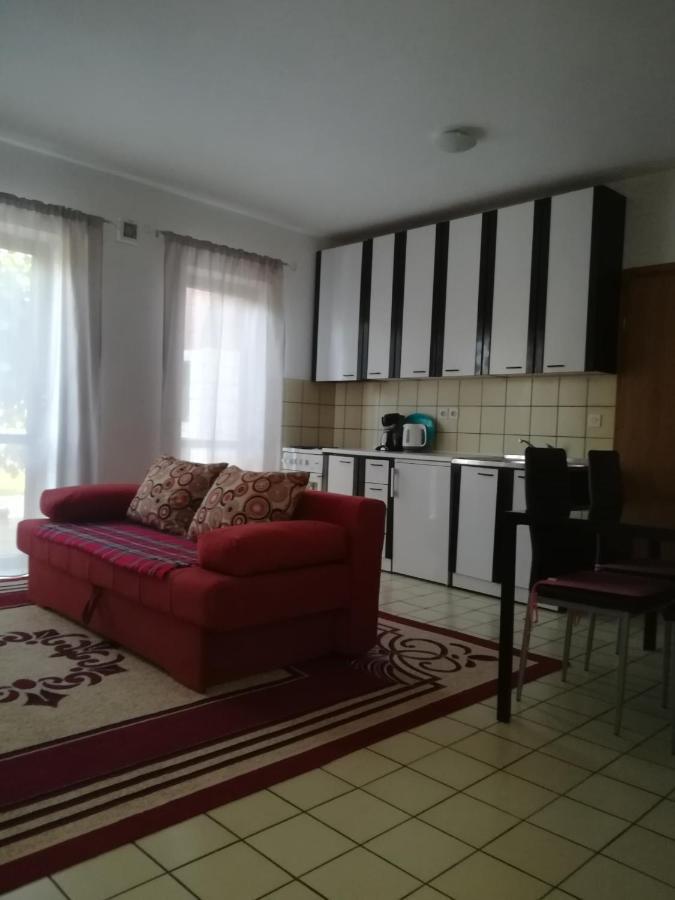 Apartments Eliva Ουμάγκ Εξωτερικό φωτογραφία