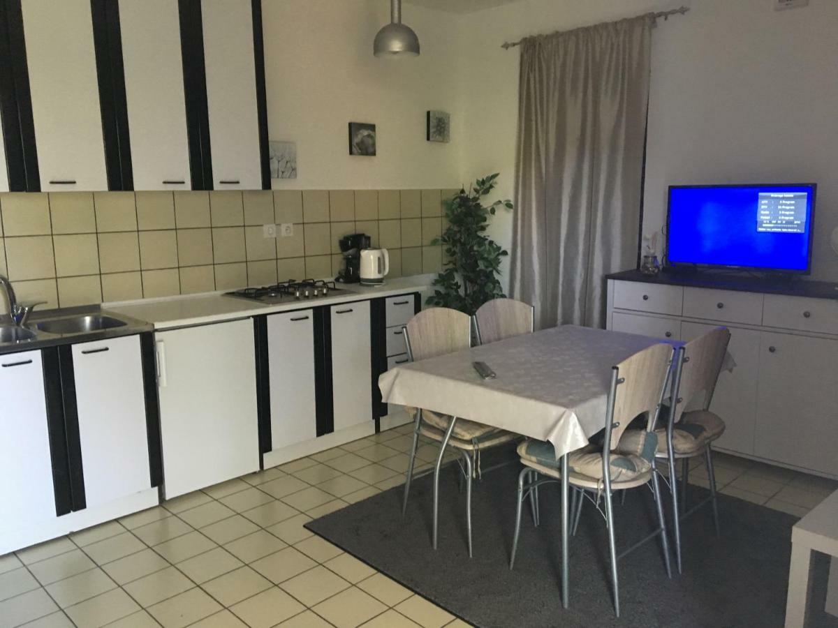 Apartments Eliva Ουμάγκ Εξωτερικό φωτογραφία